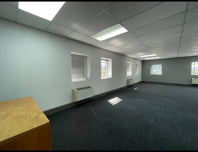 188.25M² OFFICE TO LET IN RIVONIA